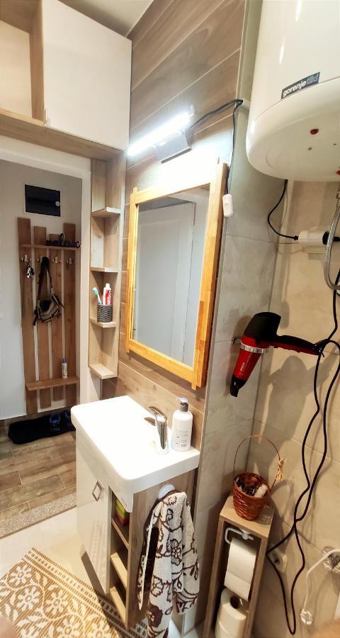 Cozy, Nice & Quiet Apartment Lucky Sarajevo - Free Public Parking Extérieur photo