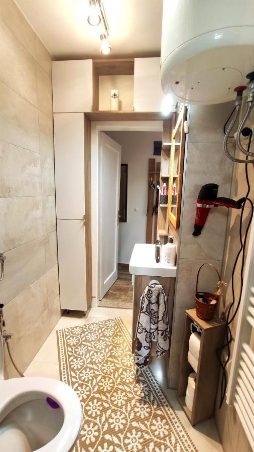 Cozy, Nice & Quiet Apartment Lucky Sarajevo - Free Public Parking Extérieur photo