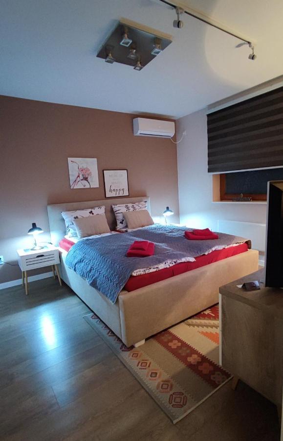 Cozy, Nice & Quiet Apartment Lucky Sarajevo - Free Public Parking Extérieur photo